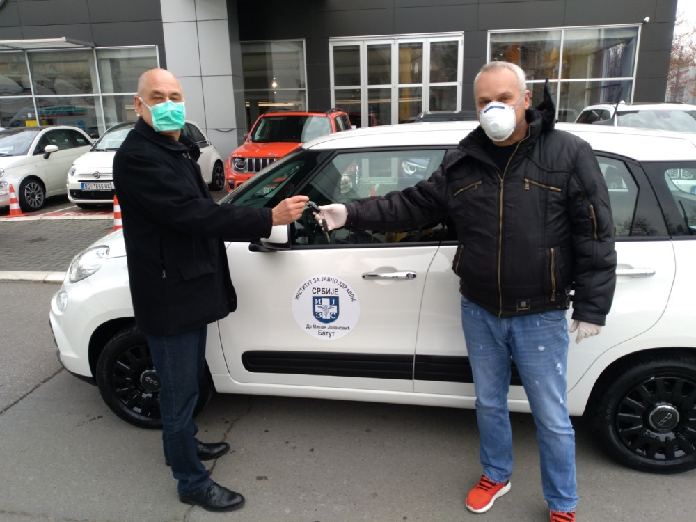 "Dunav osiguranje" i "Dunav auto" donirali 11,35 miliona dinara RFZO-u i Institutu za javno zdravlje "Dr Milan Jovanović Batut"