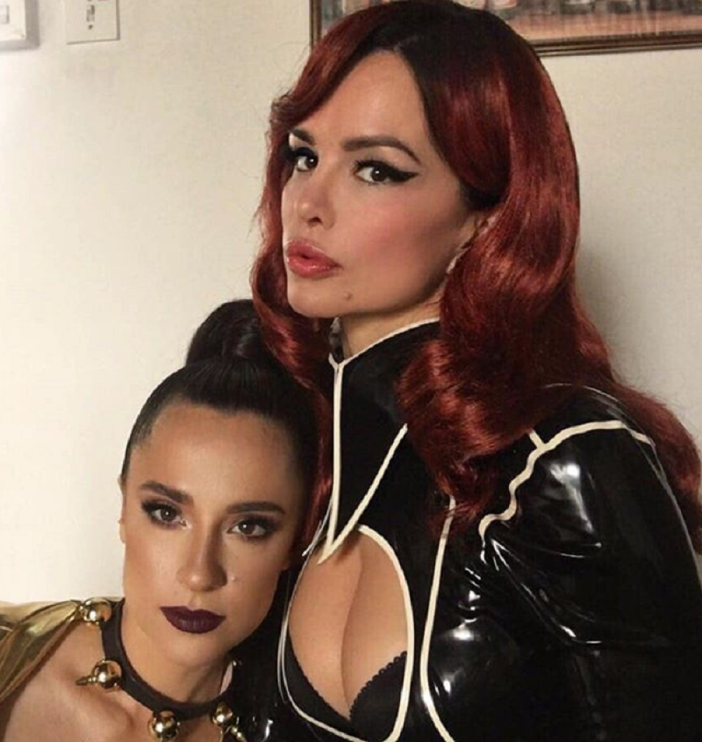 Popularna pevačica gola poziva na greh u doba pandemije: Poslala jezivu poruku! (FOTO/VIDEO)