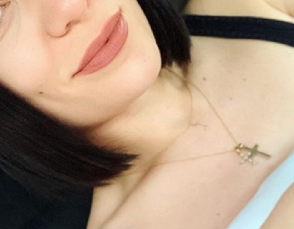 Pevačica održala koncert usred pandemije, pa se svima izvinila!