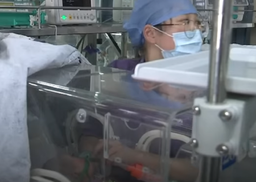 Majka zarazila bebu koronavirusom tokom trudnoće