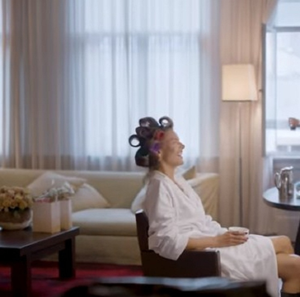 Najzgodnija penzionerka zapalila Instagram s*eksi slikom u bikiniju! (FOTO)