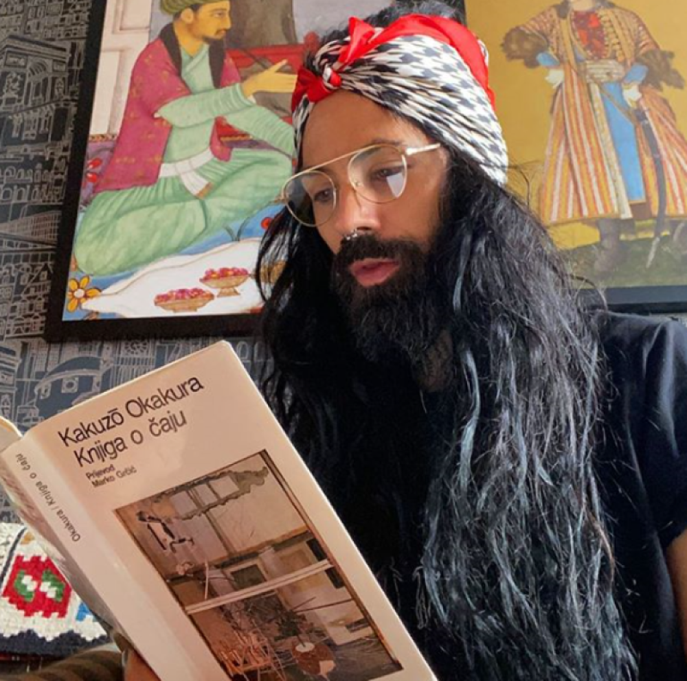 Pogledajte kako izgleda raskošni stan ekscentričnog princa sevdaha Boža Vreća! (FOTO)