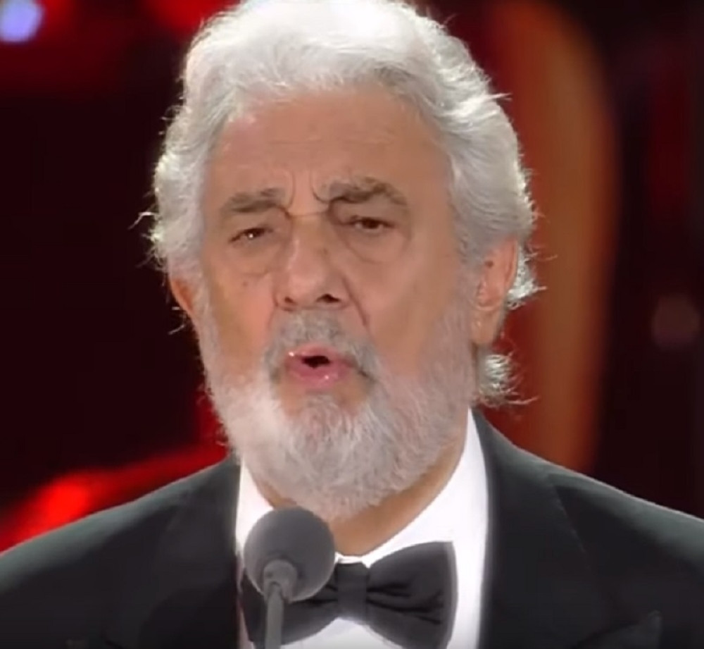 Nakon navoda medija da mu se stanje pogoršalo, oglasio se poznati pevač!