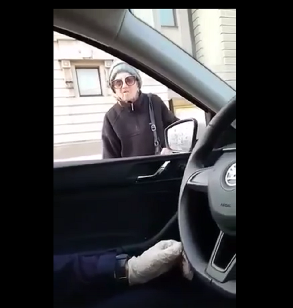 Gospođa Olivera šetala ulicom iako je strogo zabranjeno, pitali je zašto to radi, njen odgovor je šokirao sve!