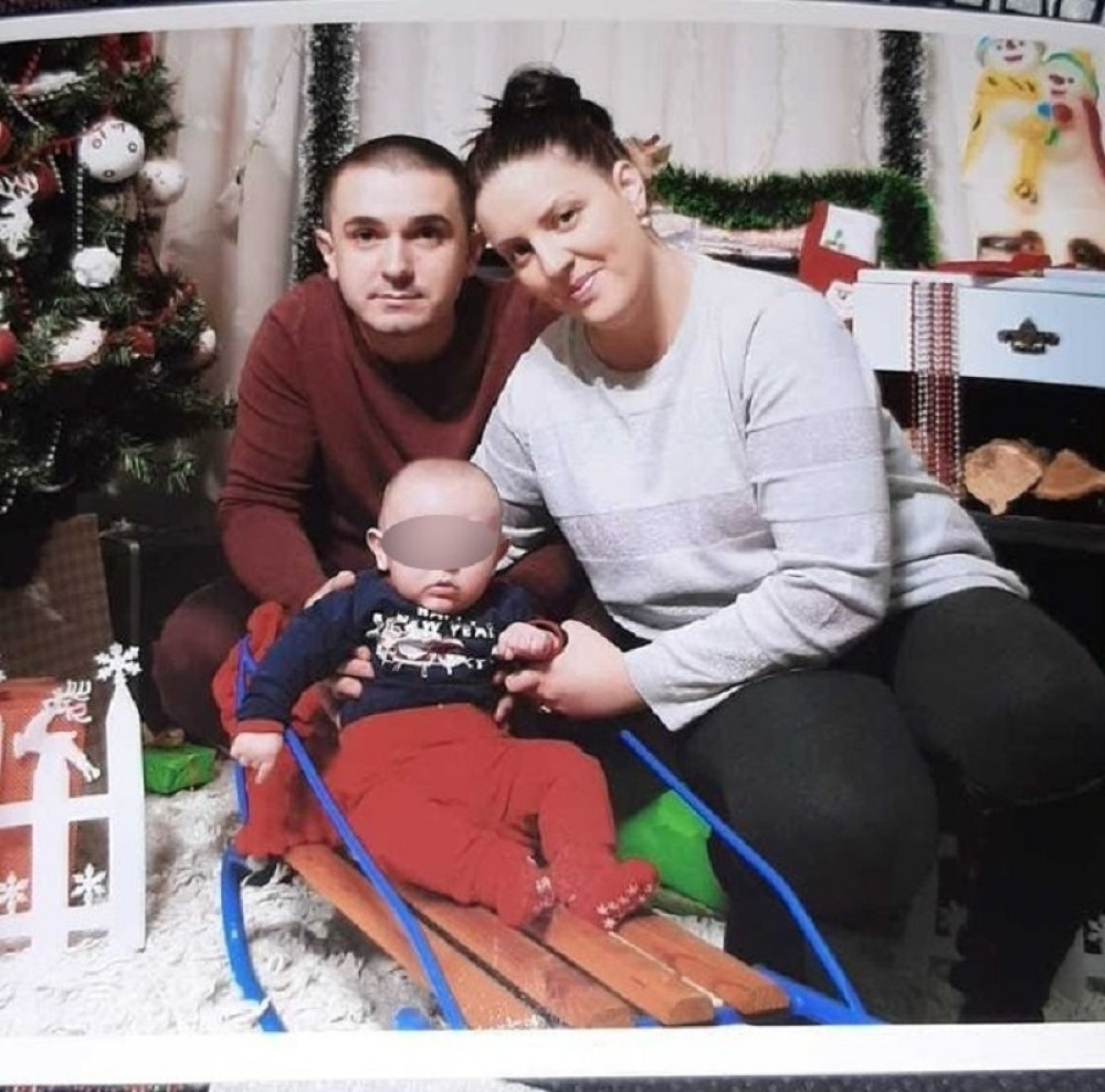 Na istom mestu izgubila bebu, roditelje i brata! Po drugi put za dve godine iz te se kuće sahranjuje!