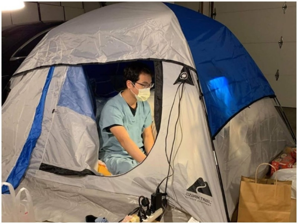 Ovaj lekar preuzeo ekstremne mere