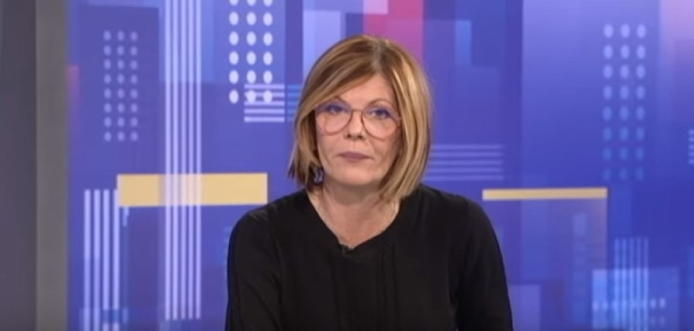 Ona je zamenila Radu Đurić u "Beogradskoj hronici": Evo kako je izgledala u prvoj emisiji (FOTO)