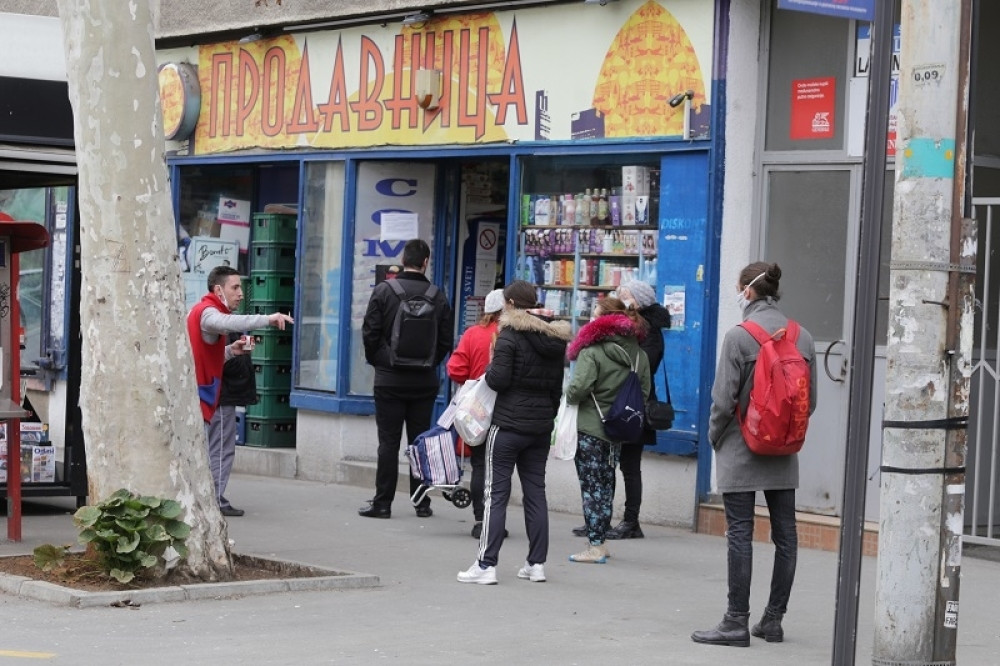 Evo koliko se smemo zadržati u prodavnici, a da se ne zarazimo