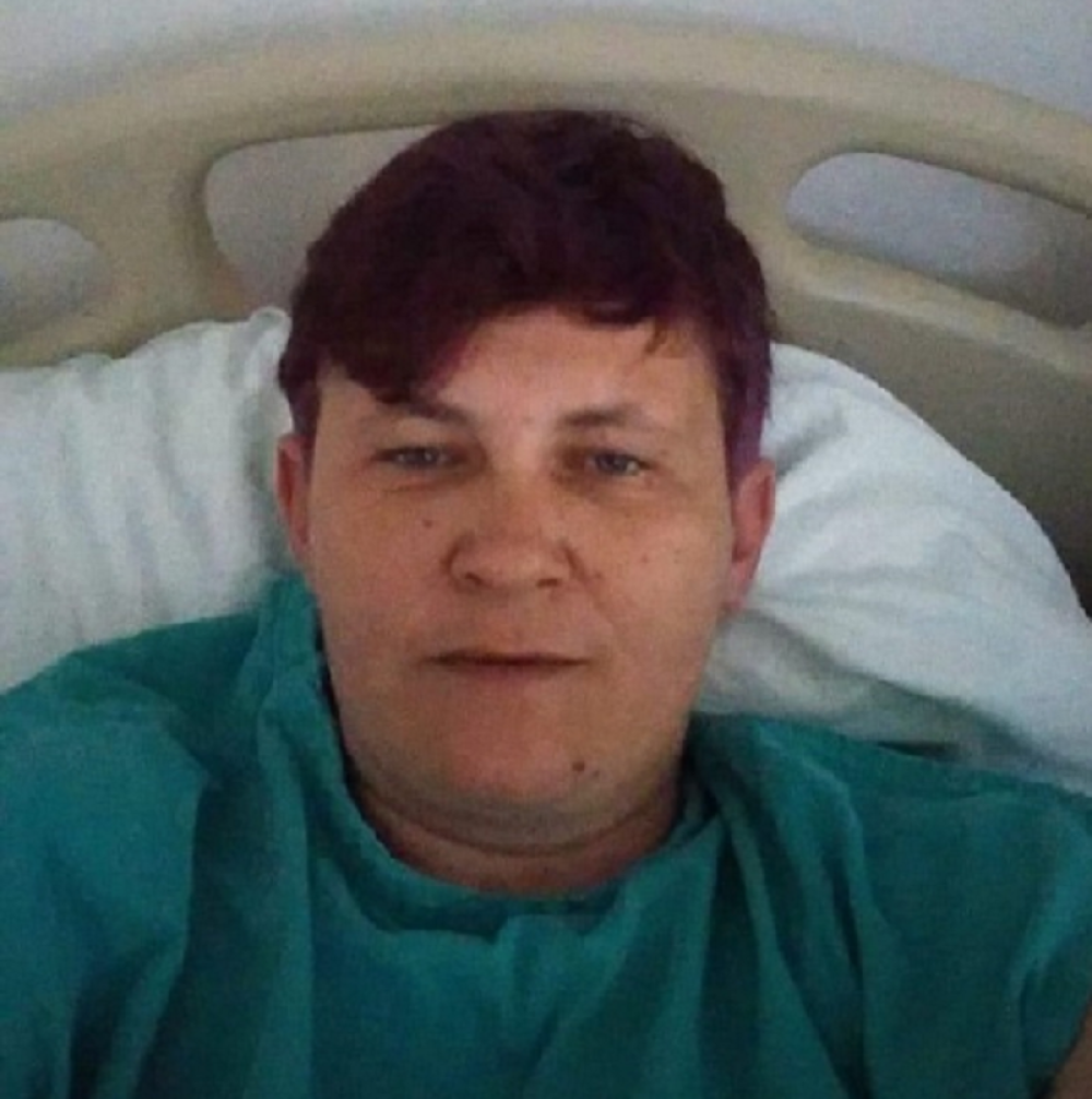 Danijela, dobitnica besplatne endoskopske operacije kičme uspešno se oporavlja nakon intervencije