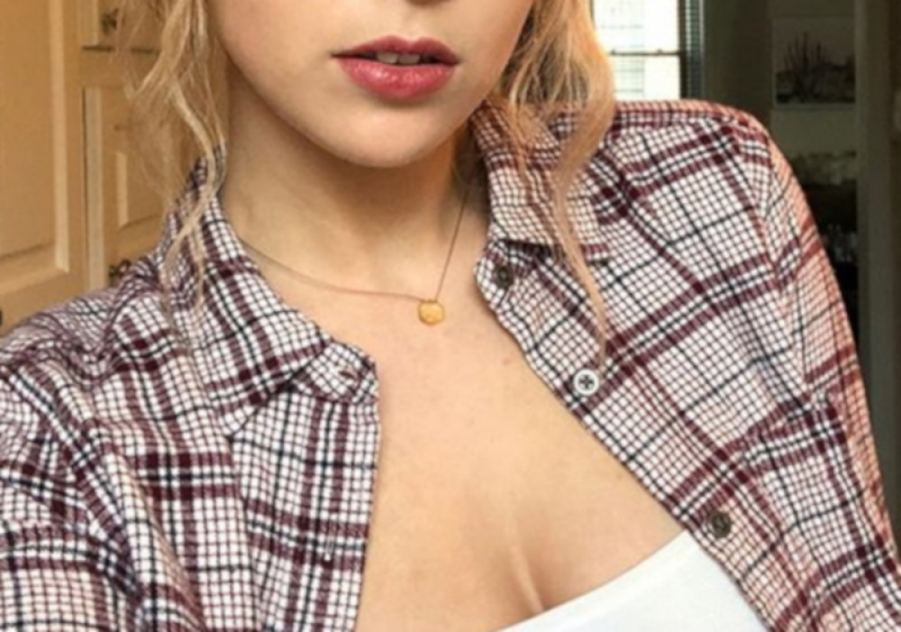 Poznata pevačica zaražena koronavirusom, a ono što je otkrila je poražavajuće! Nigde nismo sigurni!