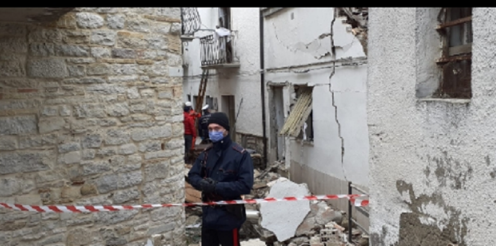 Šta se događa u Italiji?! 6 ljudi zamalo da strada