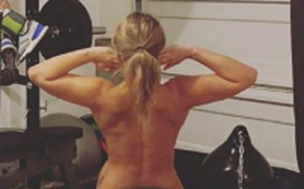 O ovoj eksplicitnoj fotografiji Amerikanke bruji čitava planeta (FOTO)