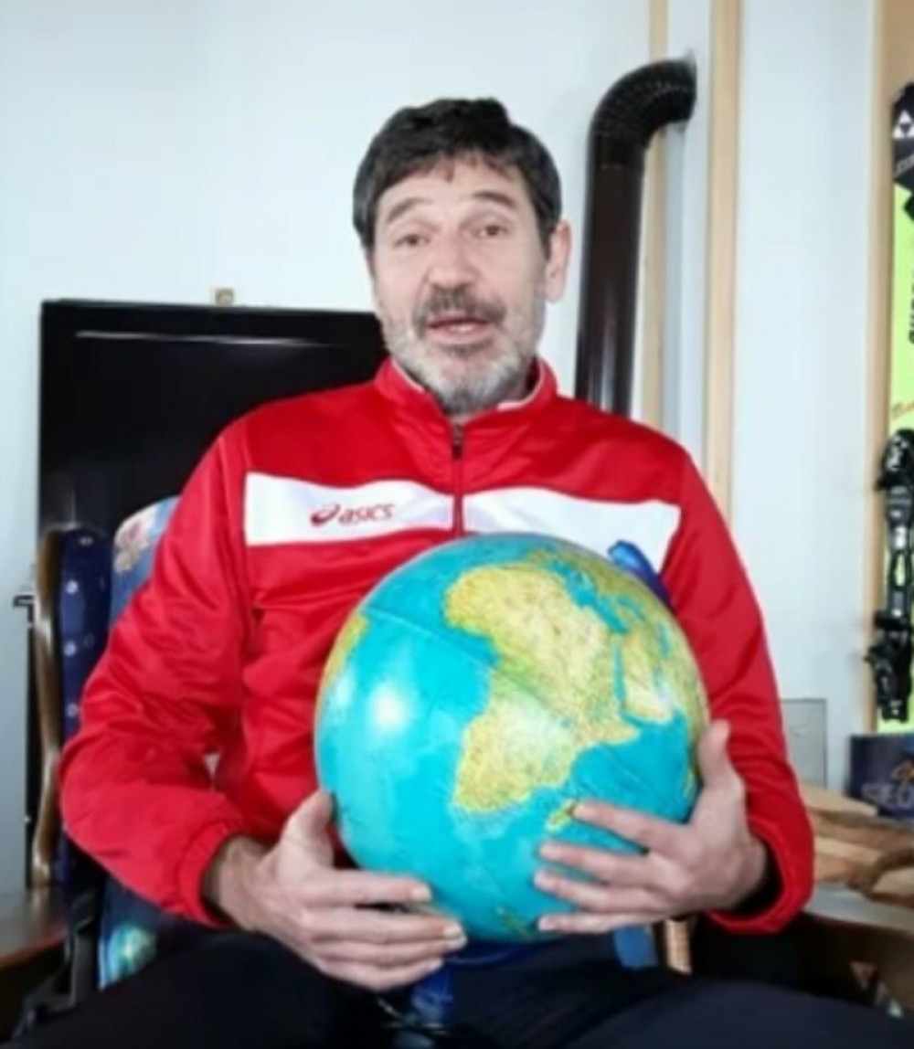 Dragan Jovanović ima vradžbinu protiv korone: O ovom urnebesnom snimku bruji cela Srbija! (VIDEO)