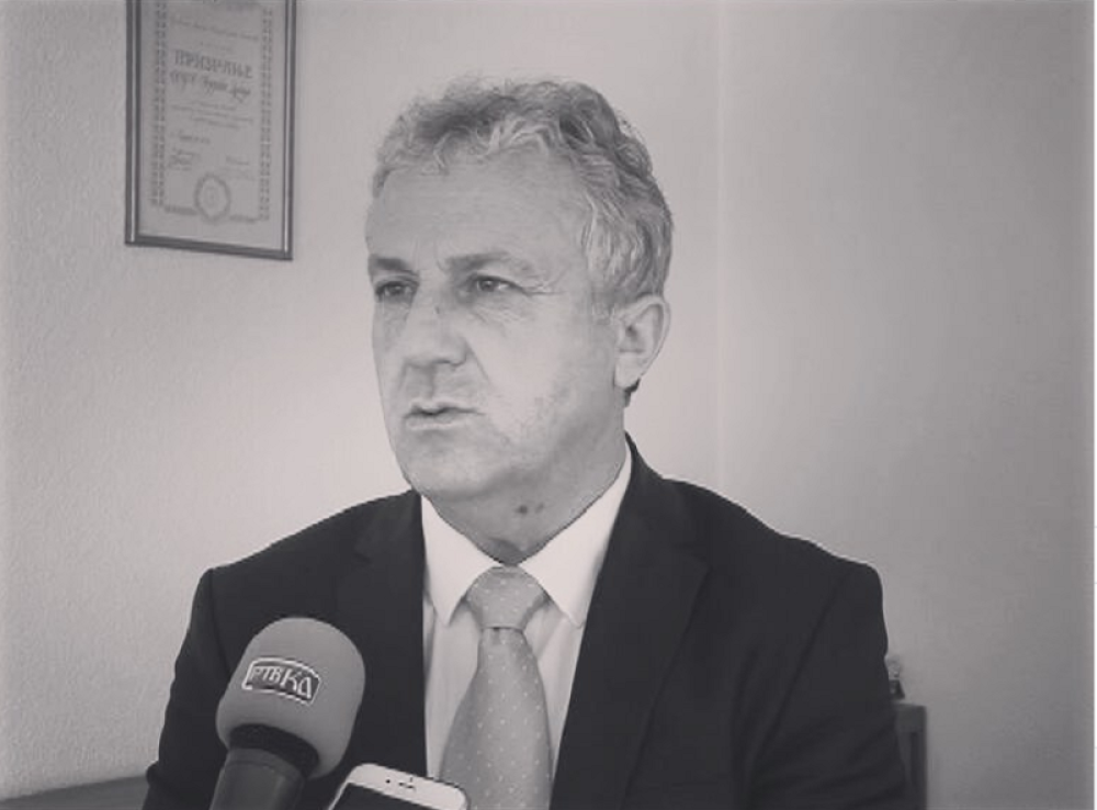 Od Kovida-19 preminuo generalni sekretar Crvenog krsta!