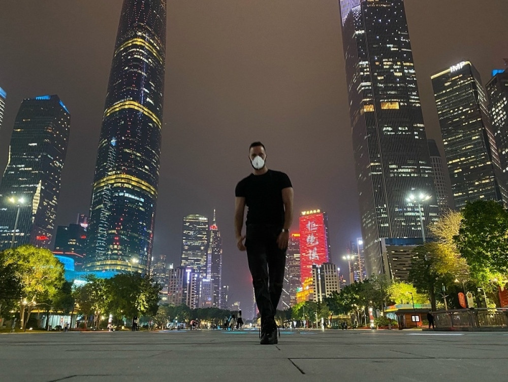 Srpski baletan i koreograf Nikola Tomašević otkriva: "Kinezi su pobedili koronu zahvaljujući empatiji!"