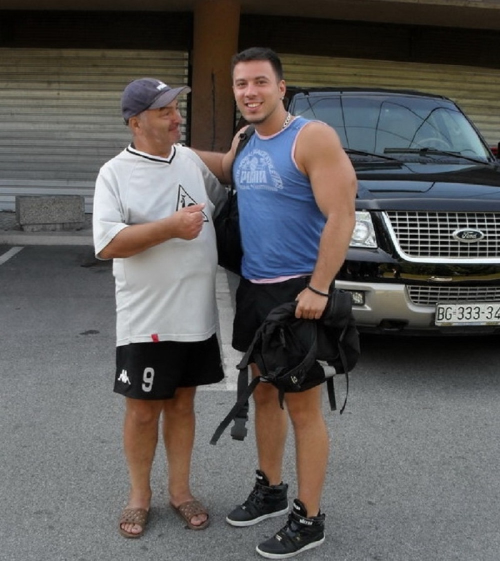 Hoćemo Mišinu bistu na stadionu!