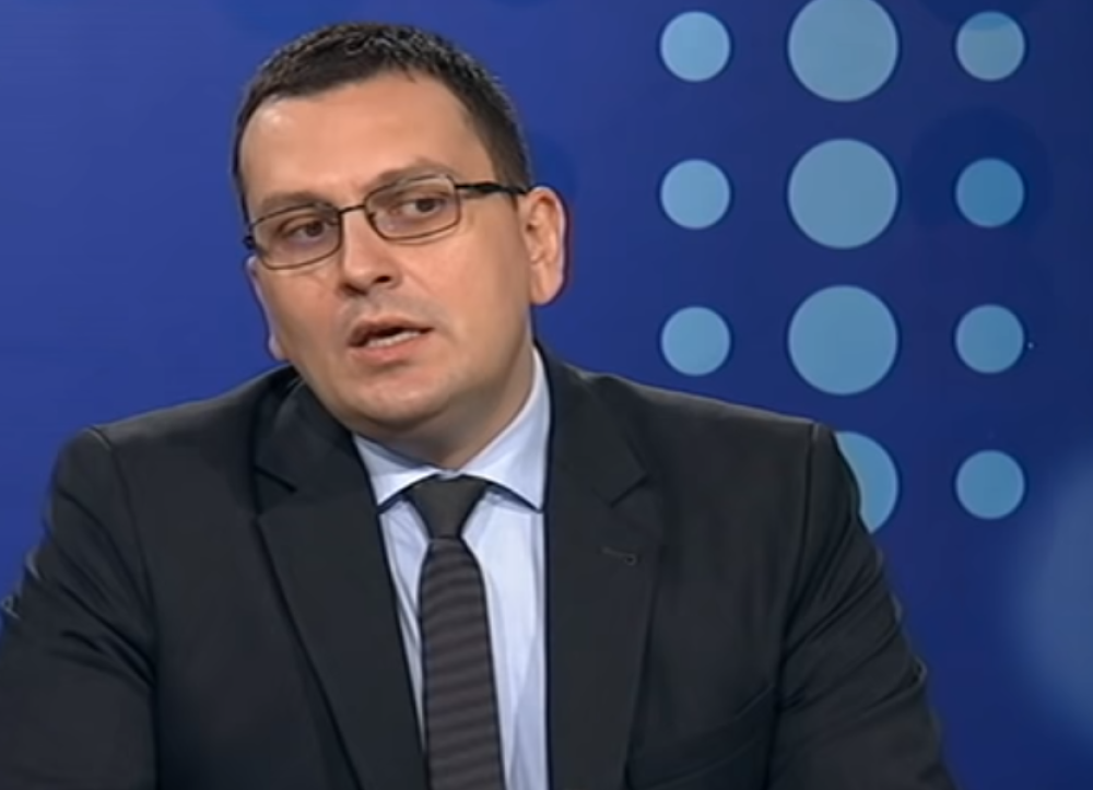 Zbog jedne loše navike, Srbi pokreću okidač za koronu u organizmu