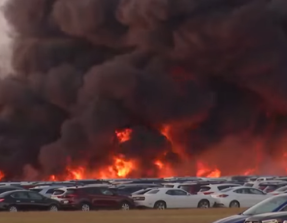 Vatrogasci se 18 sati borili sa stihijom! (VIDEO)