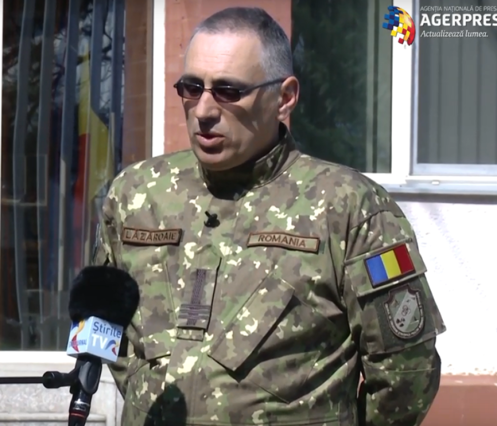 Vojska transportuje pacijente u kapsulama (VIDEO)