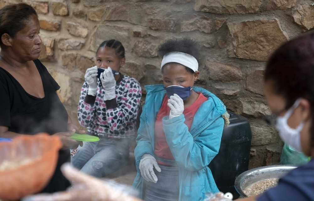 Bitka sa koronom još traje, a ima i ohrabrujućih novosti