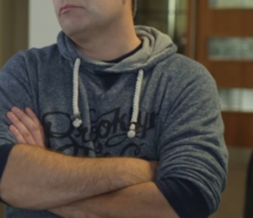 Poznatom voditelju zabranili ulaz na televiziju, nakon što je saznao da ima koronavirus!