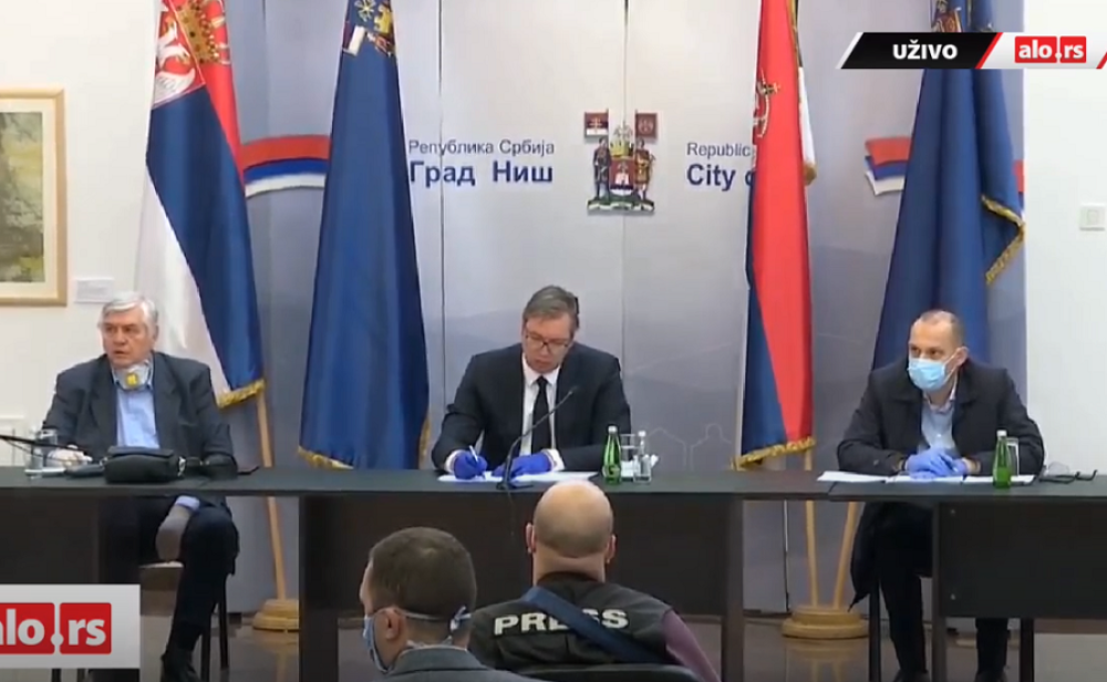 Pitajte predsednika sve što vas zanima, emisija počinje u 10 sati (FOTO)