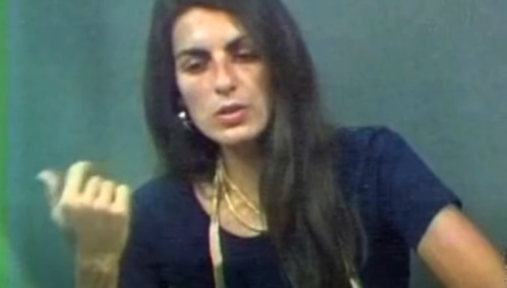 Voditeljka Kristina se ubila tokom čitanja vesti u programu uživo! (VIDEO)