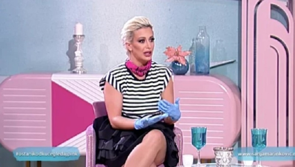 Nakon što je pobedila Covid-19, Dušica Jakovljević se ne odvaja od jednog predmeta! (FOTO)