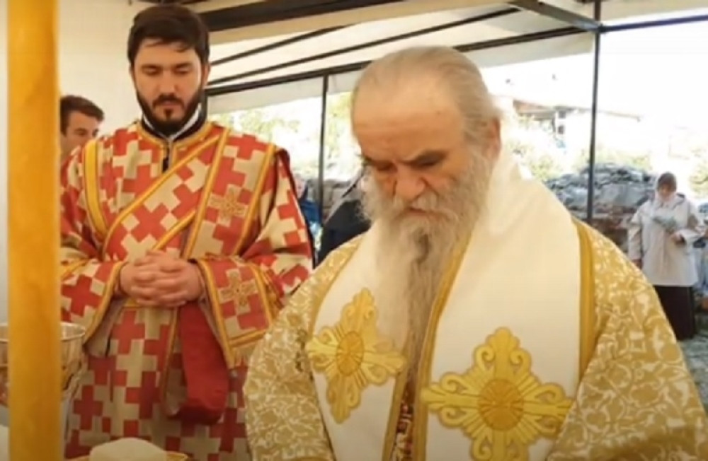 Mitropolit Amfilohije ima virus, molimo se za njegovo zdravlje