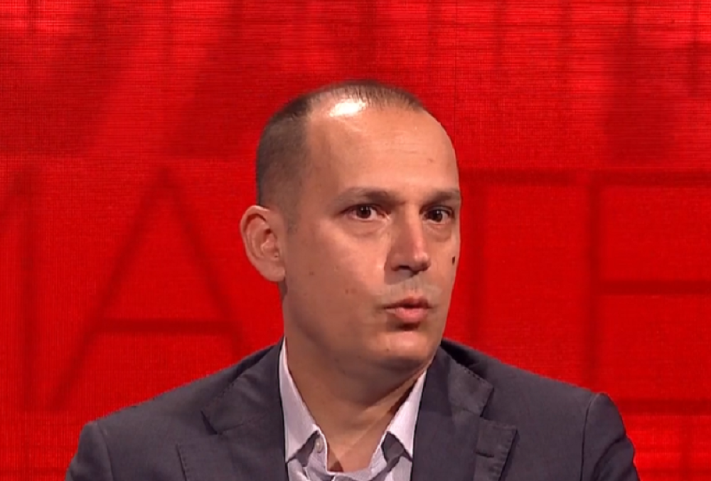 Lončar napomenuo da postoje uslovi da se deca vakcinišu, a onda je otkrio ko će o tome odlučiti