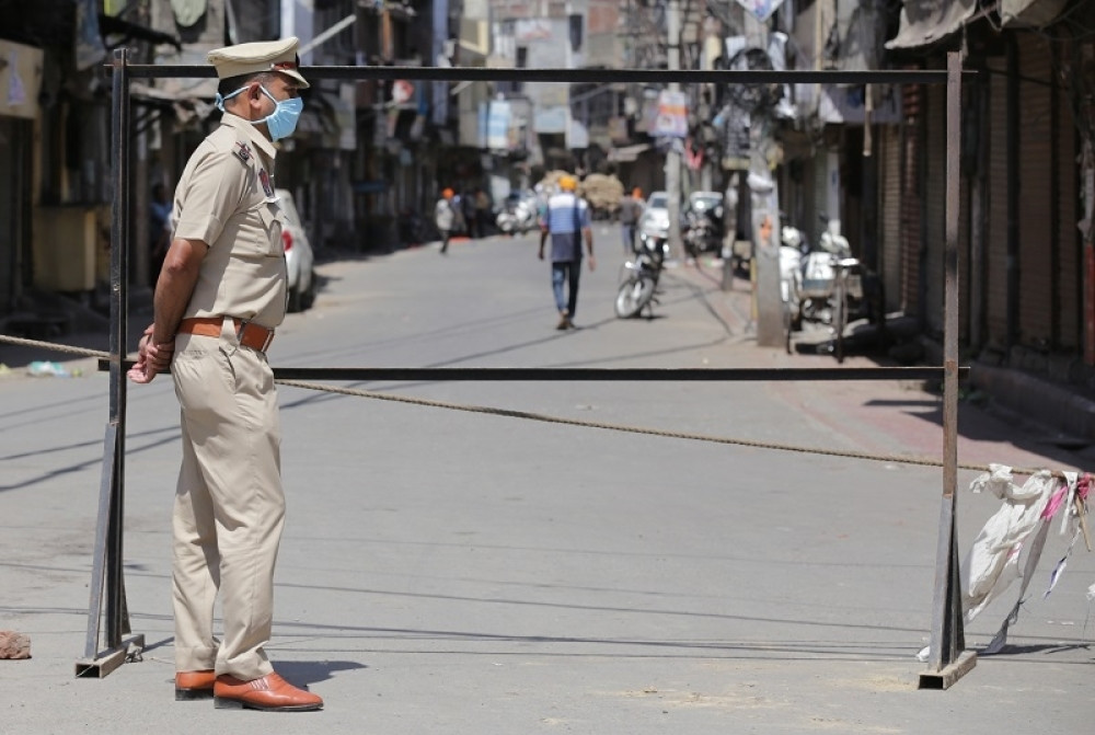 Ljudi u ovoj zemlji masovno umiru, dnevno oboli celo selo
