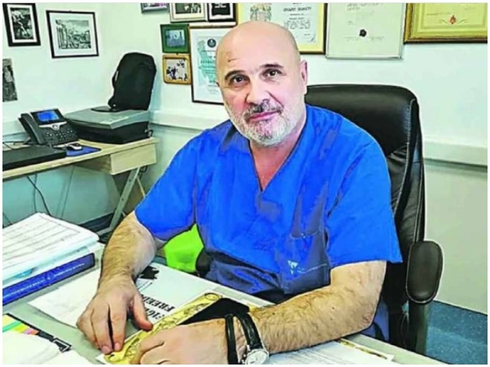 "Čast i ponos mi nisu dali da se sklonim. Takav sam bio i na ratištu. Moji unuci ostaju bez dede, moji voljeni Krajišnici će plakati. Ispratite me uz Marš na Drinu"