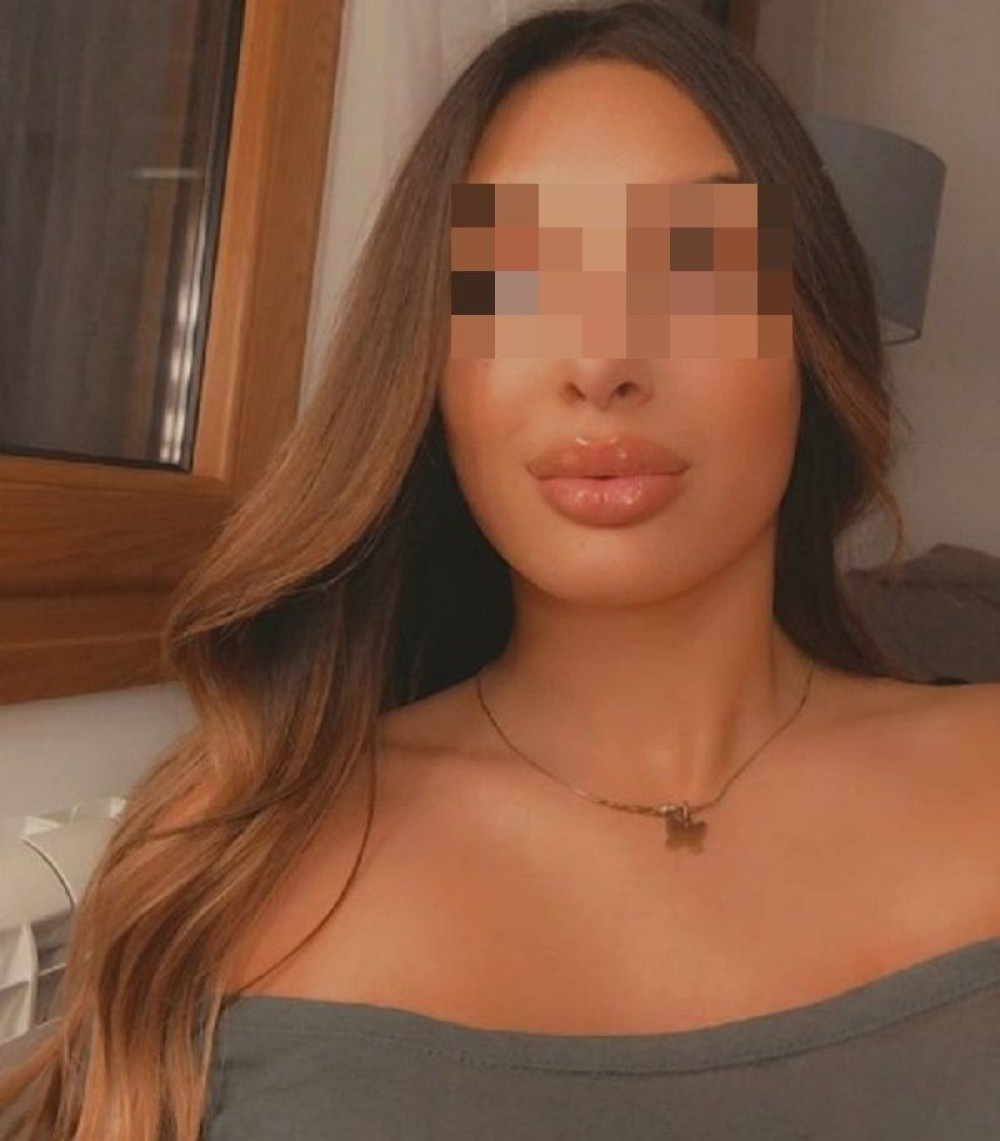 Lunina sestra i bivši Zadrugar potvrdili vezu? Javno je ljubi, dok se ona topi (FOTO)