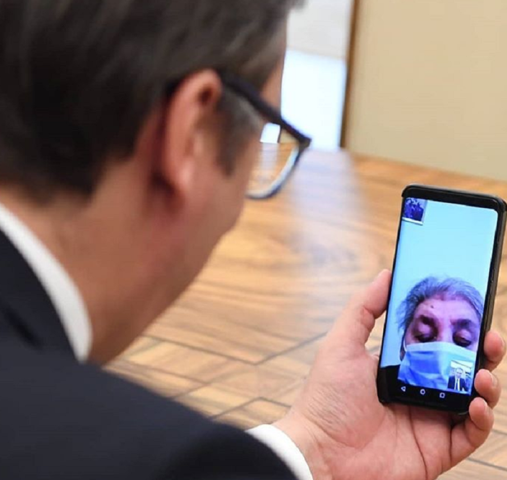 Baka Milica postala hit na društvenim mrežama, a sada je pozvao predsednik Srbije lično