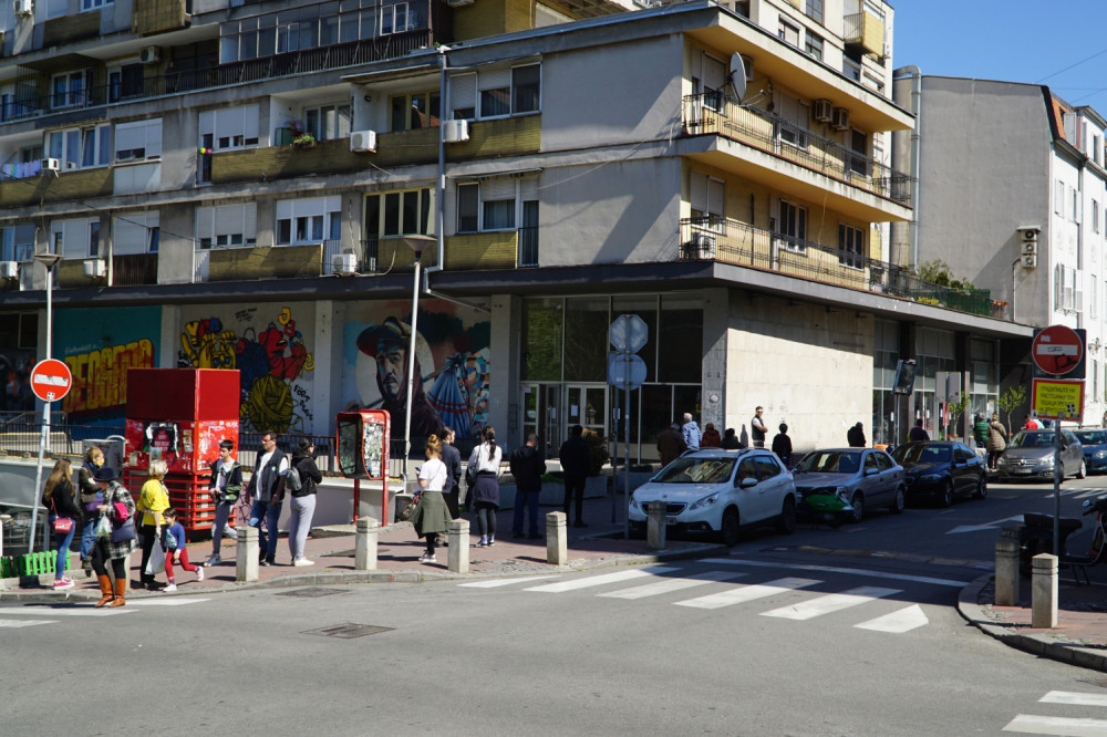 Cifra da se zaprepastite, a tek kada čujete koliko je građana Srbije kažnjeno zbog nepoštovanja vanrednih mera!