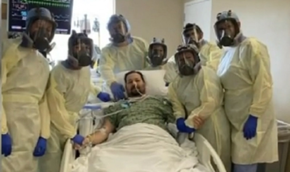 Enesa Dedića su od koronavirusa u SAD izlečili novom metodom!