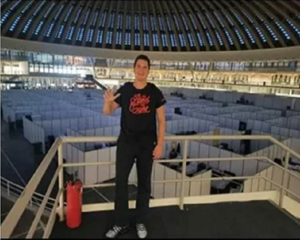 Prva fotografija Danila Vučića sa Sajma