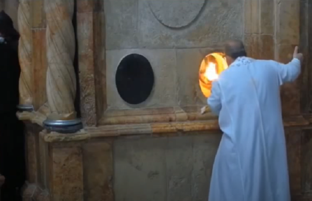 Plamen Blagodatnog ognja sišao na Hristov grob, Srbija se raduje, ali i tuguje zbog jedne stvari