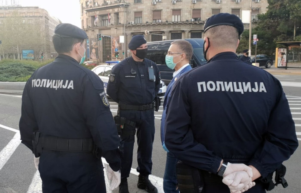 Najveći broj ljudi poštuje donete mere zabrane kretanja, ali pozivam i onih 4,5 posto koji ne poštuju mere policijskog časa, da ne rizikuju zdravlje i ne šire zarazu!