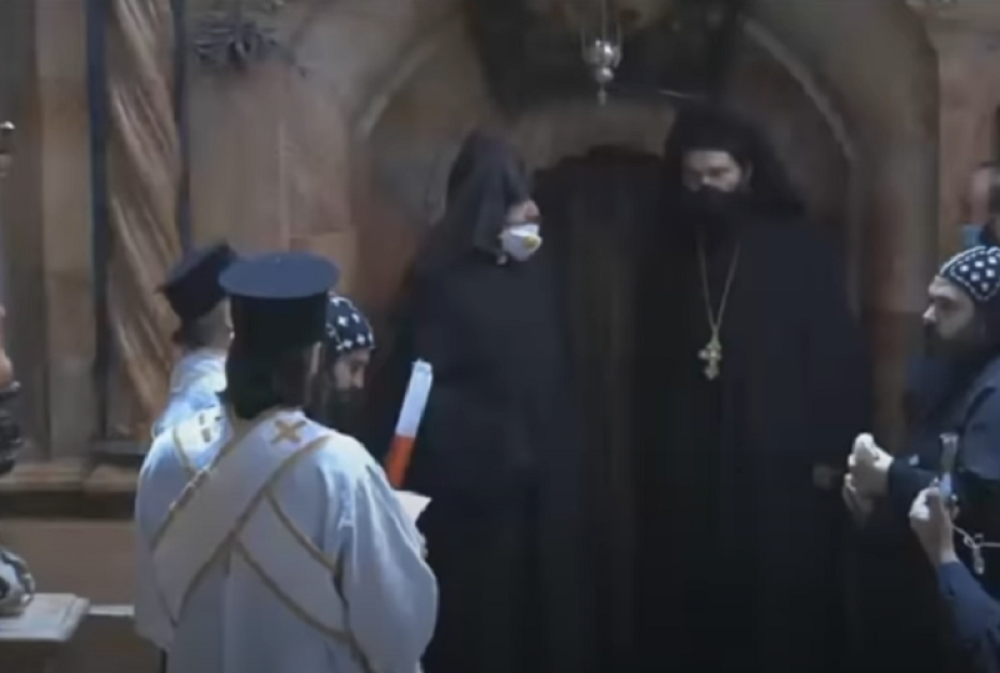 Najradosniji hrišćanski praznik prvi put obeležen bez hodočasnika (VIDEO)