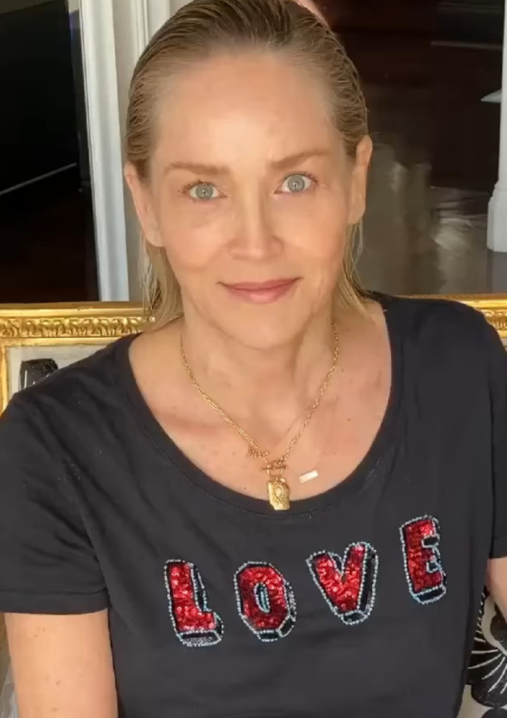 Nakon velike drame, glumica Šeron Stoun došla do ozbiljnog saznanja: "Devet dana mi je mozak krvario!"