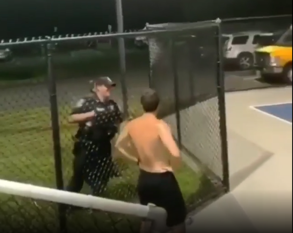 Umesto da oteraju basketaše koji krše zakon, usledila je opklada koja će vas dovesti do suza! (VIDEO)