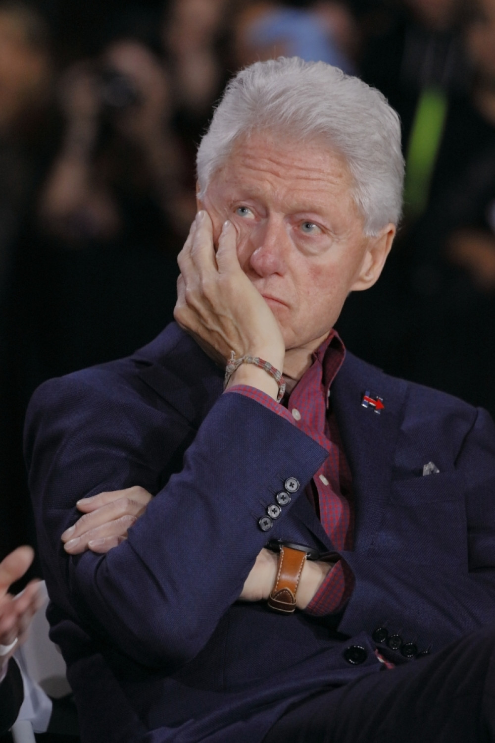 Objavljene fotografije golog Bila klintona na ostrvu pedofila (FOTO)