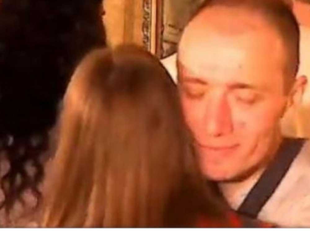 Nikola Šešelj odustao od Jelene Ilić, izabrao Milijanu Božić, a onda se oglasio Milojko! Evo šta mu je poručio!