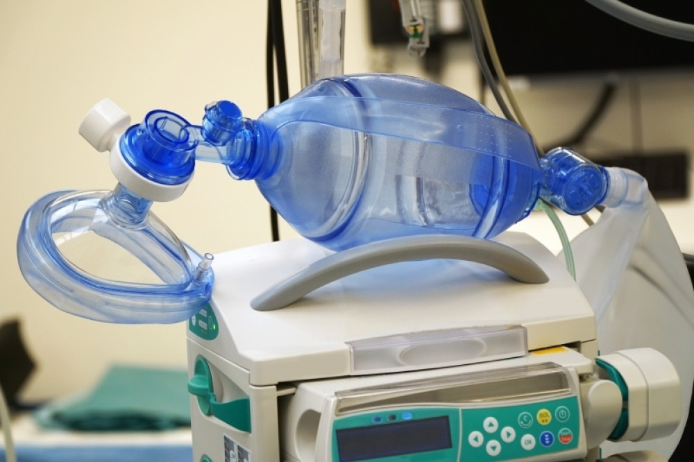 Nestalo struje, isključili se svi respiratori, a ne valjaju ni agregati