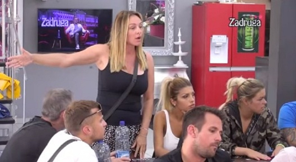 Anabela pljuje rođenu ćerku i Marka od kako je ustala: "Sve nas lažu, nema tu ljubavi"?"