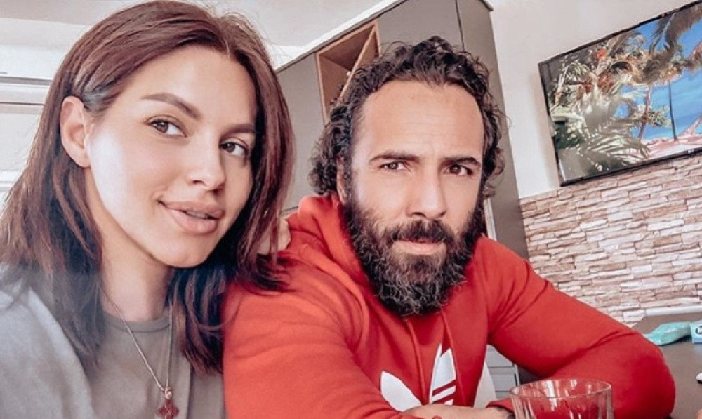 Evo kako Seka Aleksić sprema  ajvar!