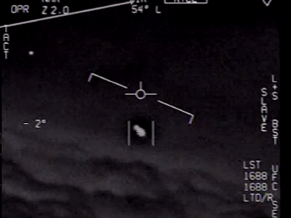 Američka vlada objavila snimak NLO (VIDEO)