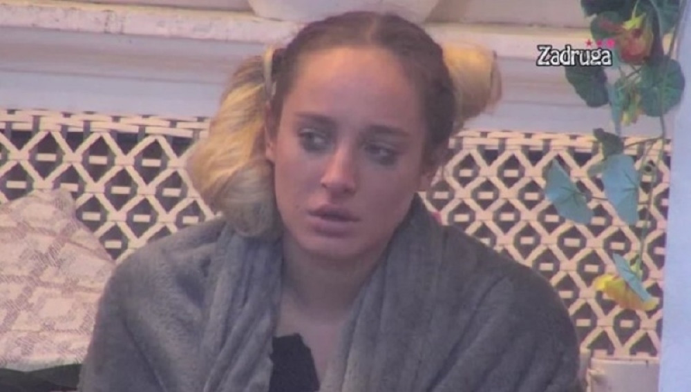 Anabela do stresa nije spavala zbog Lune, pa uradila jednu vrlo neobičnu stvar za nju (VIDEO)