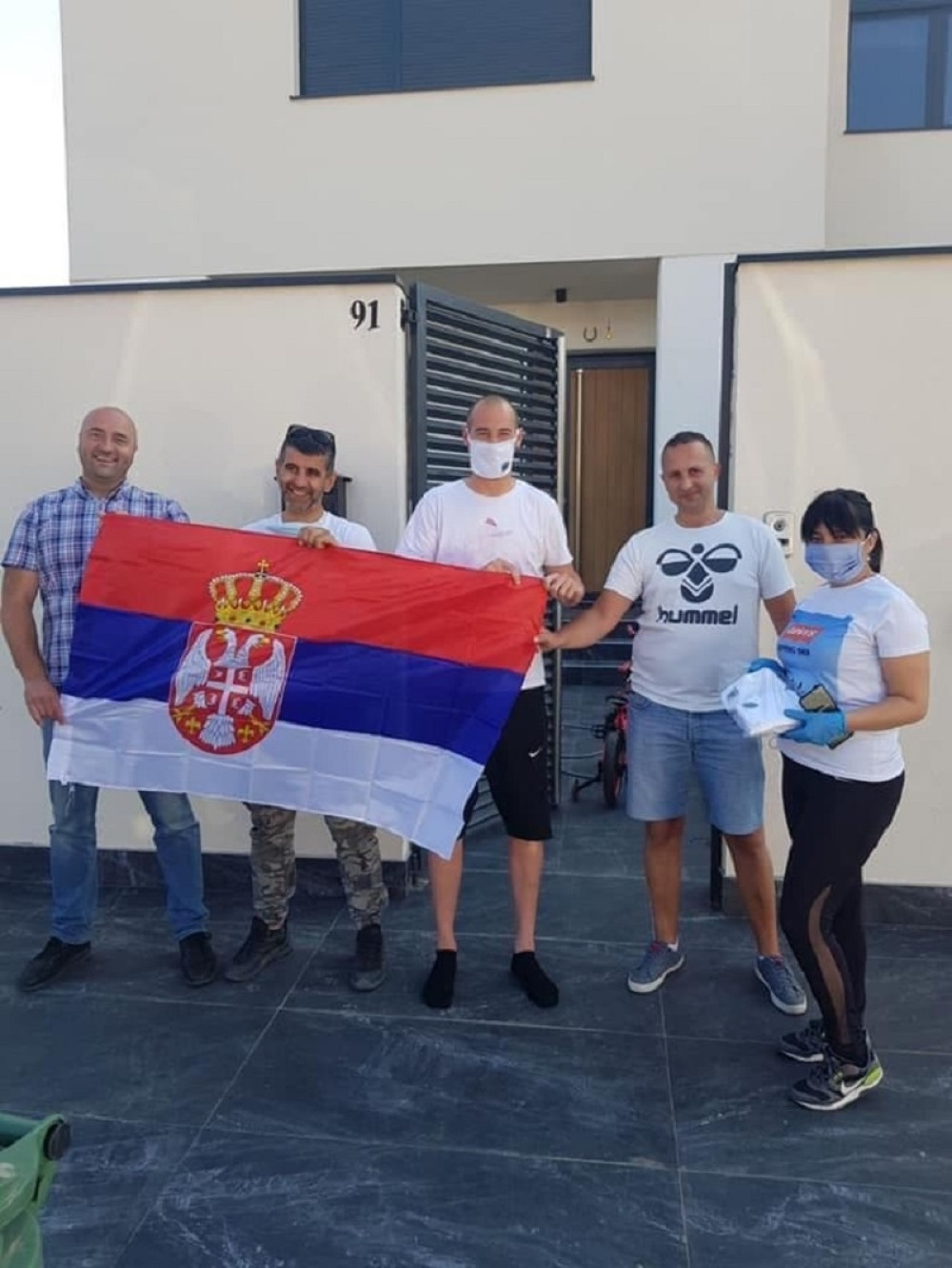 Celo naselje Plavi horizonti sada gleda u detalj na kući Milana Borjana (FOTO)